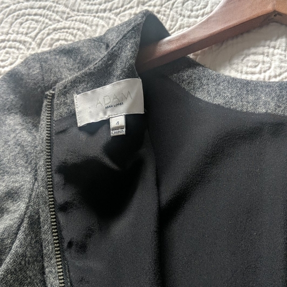 Wool dress - Picture 4 of 7